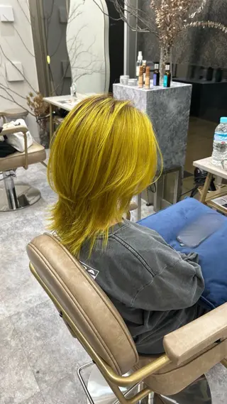 カラー LOA Ririのヘアスタイル