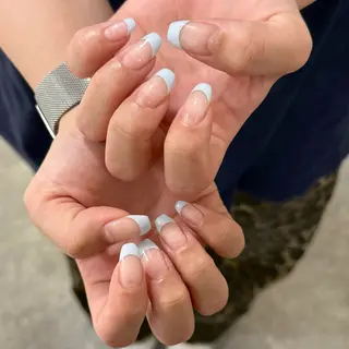ネイル Sarina ⋆⭒˚ mavieのネイルデザイン