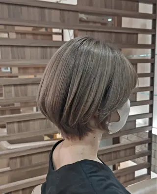 ショート カラー 髪質改善⭐️⭐️⭐️ コワフェルドエクセルのヘアスタイル