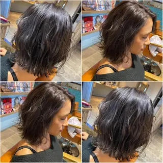 カラー 🩵盛れる顔周り/ 艶カラーemi🩵のヘアスタイル