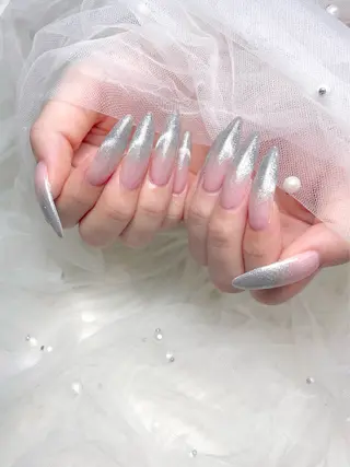 ネイル IBUKI PEEKABOO梅田のネイルデザイン