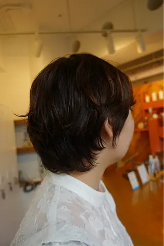 ショート パーマ 🍃○岡 |  Maruokaのヘアスタイル