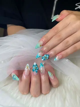 ネイル Suka Nailのネイルデザイン