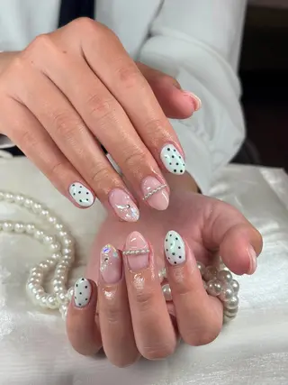 ミディアム YING Nail🐶のネイルデザイン