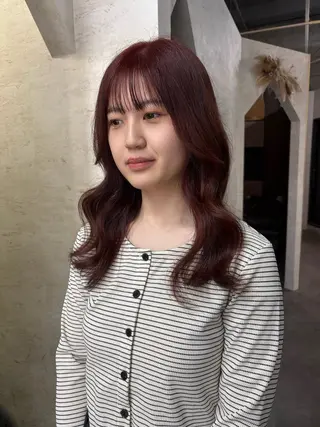 ロング 天神最安値エクステ カラーレイヤーカットのヘアスタイル