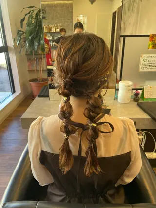 成瀬 妃生路のヘアスタイル
