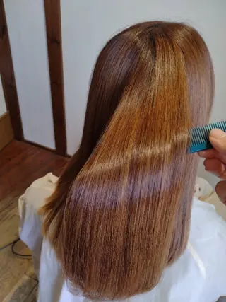 ロング 青山 早智子のヘアスタイル