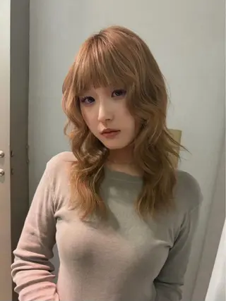 セミロング レイヤー/透明感 カラー　いくらまゆのヘアスタイル