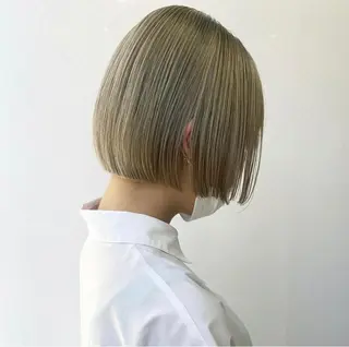 ショート カラー ヘアアレンジ 福岡似合わせレイヤー /ウルフ/ハイトーンのヘアスタイル