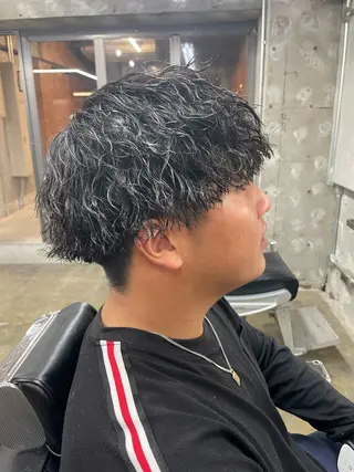 ショート パーマ メンズ 亀井隆汰/メンズ専門 パーマ/フェード可のヘアスタイル