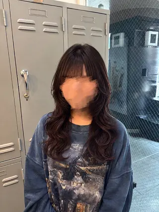 ロング 🌙髪質改善カラー Momoka🦋のヘアスタイル