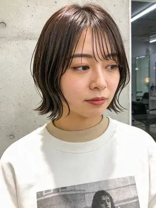 ショート カラー 西野 美桜のヘアスタイル