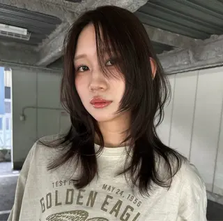 セミロング カラー ハッシュカット カシマハヤトのヘアスタイル