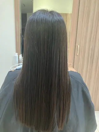 ロング ☂️Ash 新杉田☂️山本のヘアスタイル