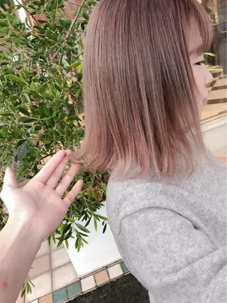 ミディアム カラー 齋藤 佳以のヘアスタイル
