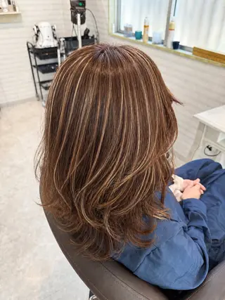 セミロング CREAPY 高嶋　拓也のヘアスタイル