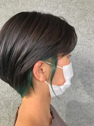 ショート 秋元 菜摘のヘアスタイル