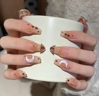 ネイル Queen‘s なんのネイルデザイン