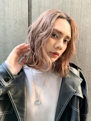 ミディアム 一ノ瀬 暁のヘアスタイル