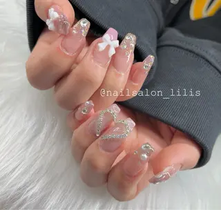 ネイル nailsalon Lilisのネイルデザイン