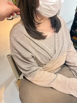 ミディアム ✨色持ちの良い艶 カラー✨蟹江真世のヘアスタイル