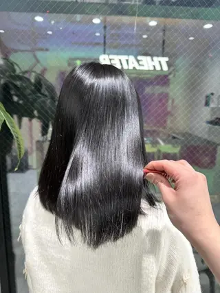 カラー 🪞THEATER 表参道店🩰のヘアスタイル