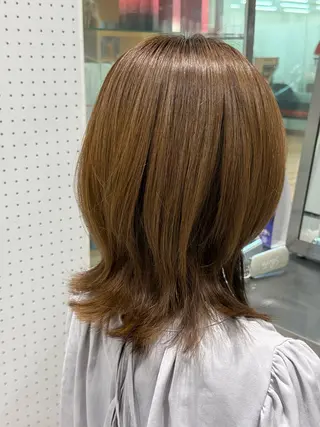 ミディアム 韓国風レイヤー/ 艶カラー竹内貫のヘアスタイル