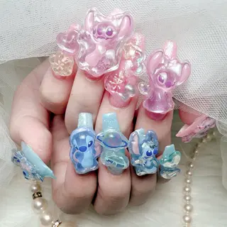 ロング Conjunim MAMI🎀✨のネイルデザイン