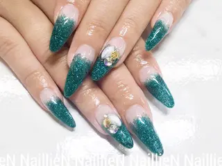 ネイル Nail lieNのネイルデザイン