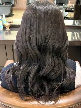 ロング 樋口 未織のヘアスタイル