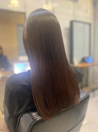 岡 舞唯のヘアスタイル