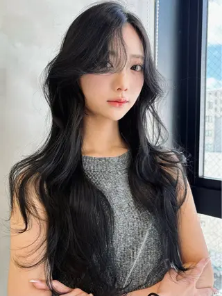 ロング カラー まさとお洒落 色気個性ヘアのヘアスタイル