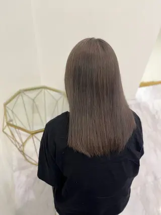 カラー 松尾 姫依のヘアスタイル