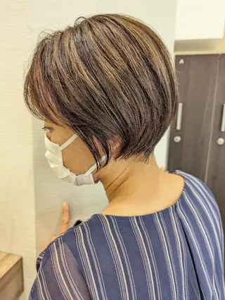 ショート カラー 🩶ハイライトカラー 🩶ASH西葛西鈴木のヘアスタイル
