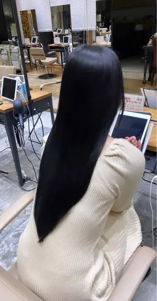 カラー 銀座/レイヤー 顔周りカット溝手優太のヘアスタイル