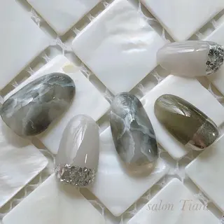 ネイル Private SalonTiaraのネイルデザイン