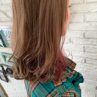 セミロング カラー 鈴木 麻希のヘアスタイル