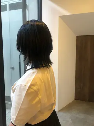 ミディアム 竹内 絢香のヘアスタイル