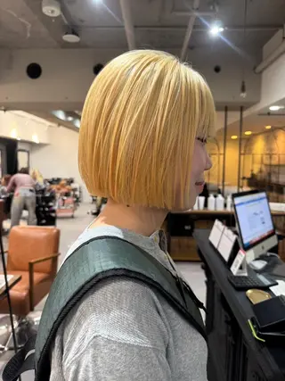 カラー ili 梅田のヘアスタイル