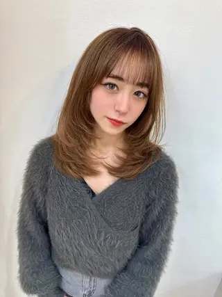 セミロング カラー 🫧透明感カラー🫧 美髪矯正🫧チサトのヘアスタイル