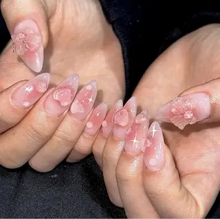 セミロング ninabeauty 新宿のネイルデザイン