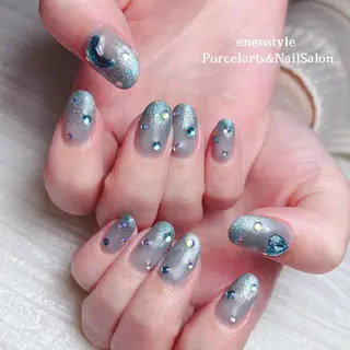 ミディアム ネイル 🐾enen style 🐾のネイルデザイン