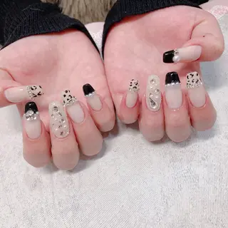 ネイル バニーアイズ　ネイル ニューオータニ博多店のネイルデザイン