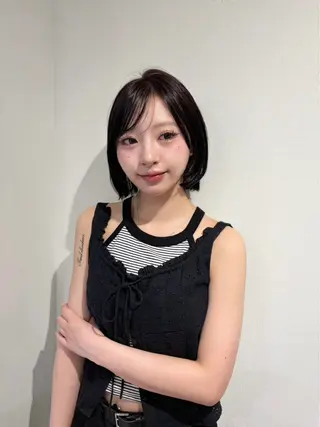 ショート カラー amoretto _kokoroのヘアスタイル