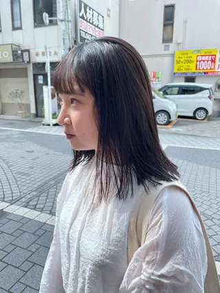 ミディアム カラー ナチュラル透明感🌱 小山美樹子のヘアスタイル