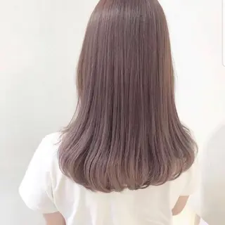 ロング カラー 艶髪/オリーブ系/ 肌が綺麗に見えるお色のヘアスタイル