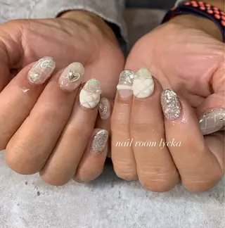 ネイル ネイルルームリッカ 𝐦𝐚𝐲𝐮のネイルデザイン