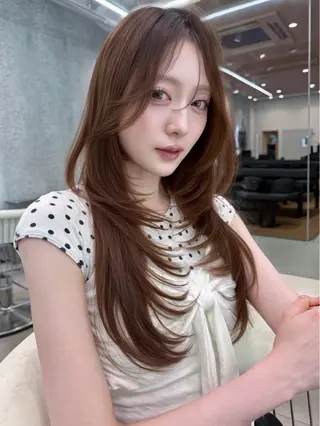 ロング ヘアアレンジ 🌻夏の透明感カラー 🩵韓国レイヤー櫻井のヘアスタイル