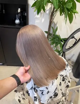 セミロング 【🥀履歴修正🥀】 ハイトーン職人/拓真のヘアスタイル