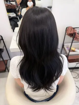ロング カラー momo /レイヤー/暖色のヘアスタイル